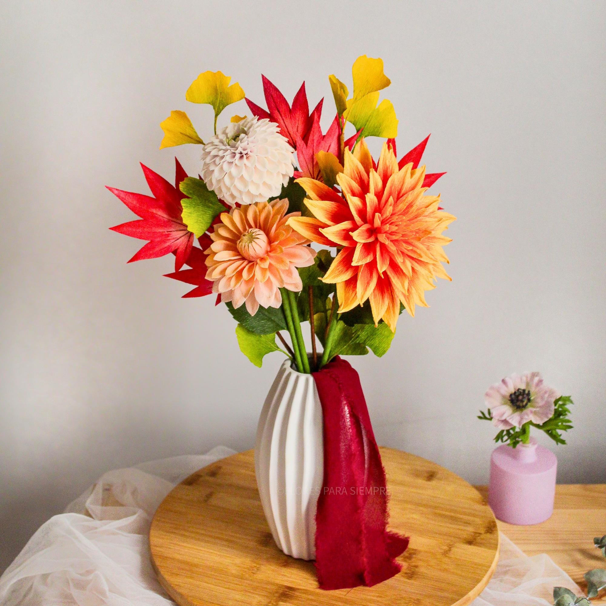 Handmade crepe paper dahlia bouquet for Autumn decor and weddings, photo 6