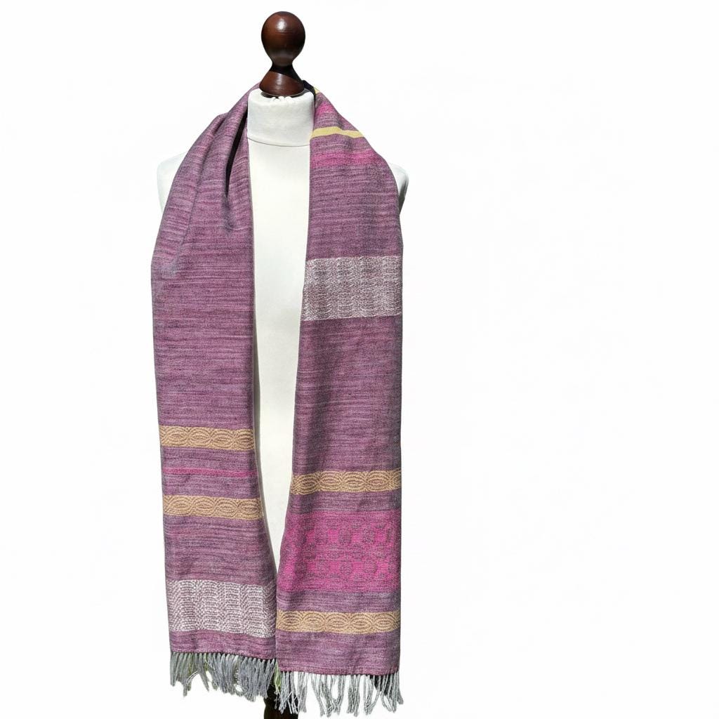 Romantic, hand-woven merino-silk-yak scarf – asymmetrical purple shawl – unique handmade piece, Personalized Scarf, photo 2