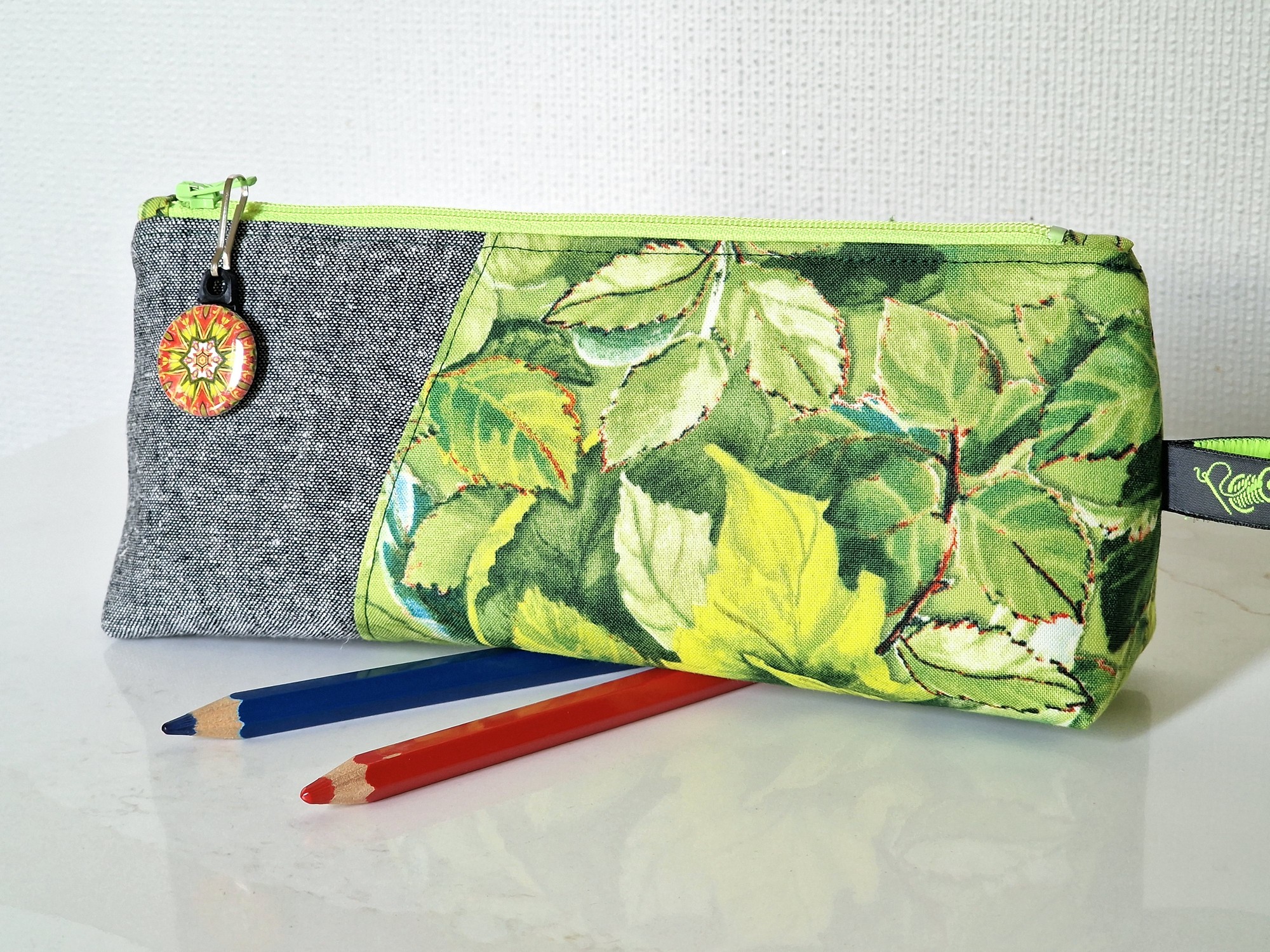 Green Leaves Cotton Pencil Case: Zippered Makeup Cosmetic Bag, photo 2