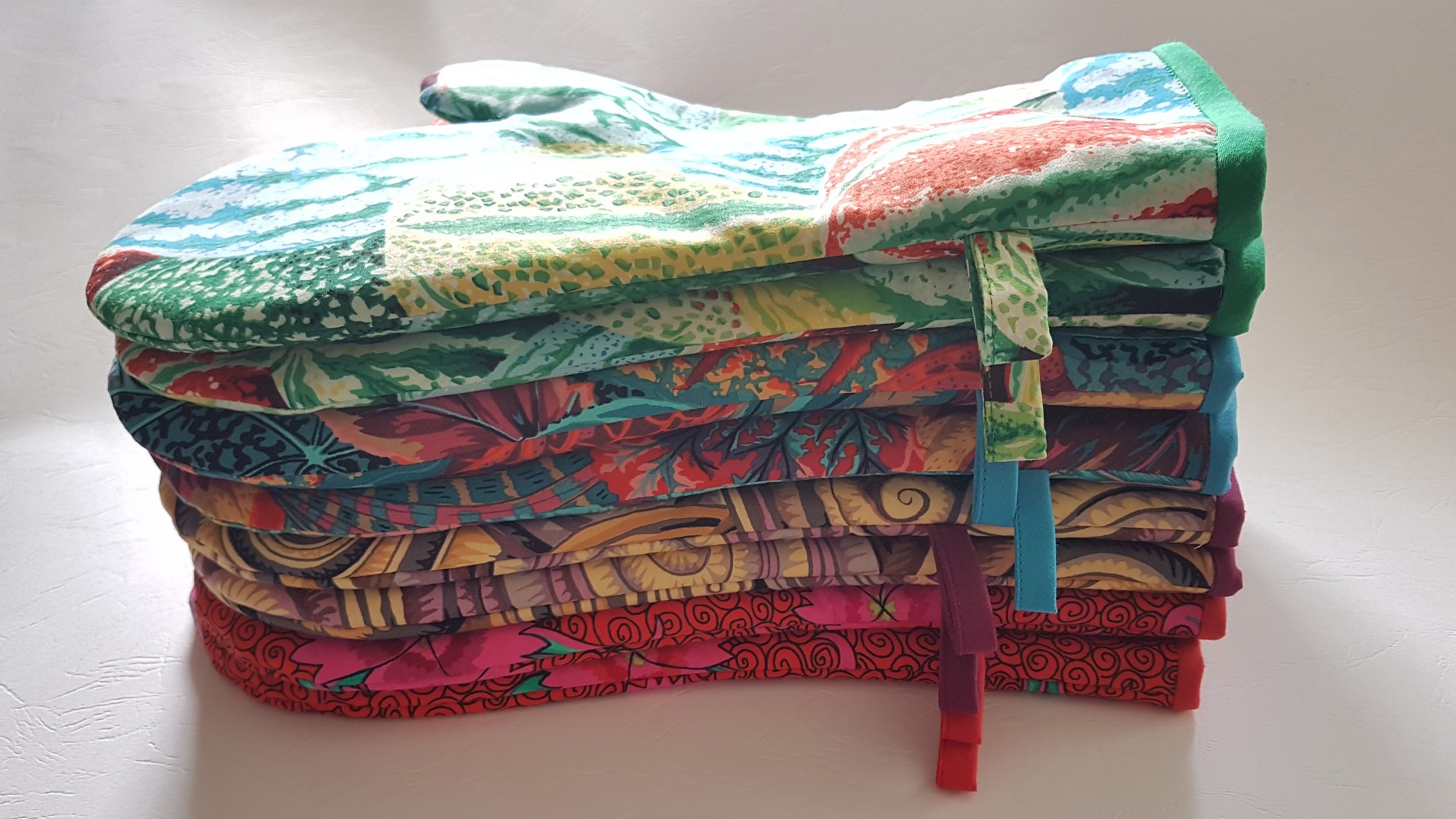 Pair of Handmade Kaffe Fassett Fabric Oven Mitts | Durable & Highly Insulated Pot Holders | Colorful Kitchen Gloves, photo 6
