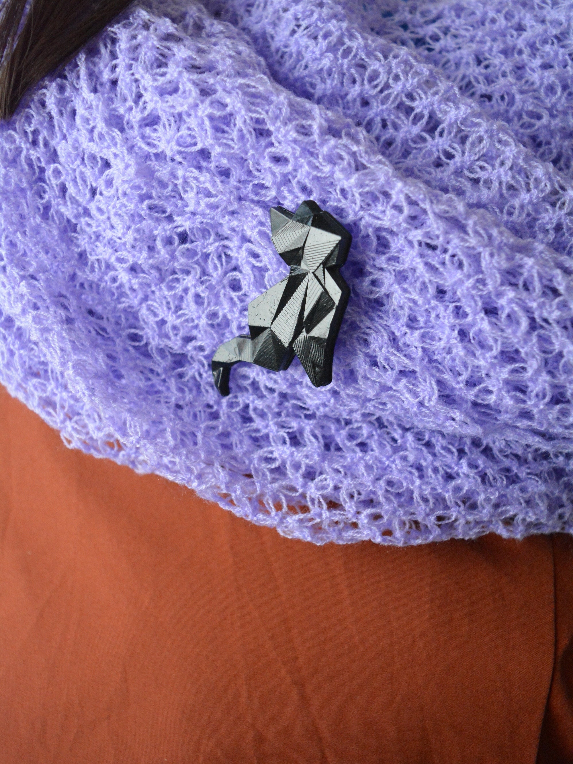 Origami Cat Brooch: Geometric Wedding Lapel Pin, Modern Gift for Cat Lover, photo 5