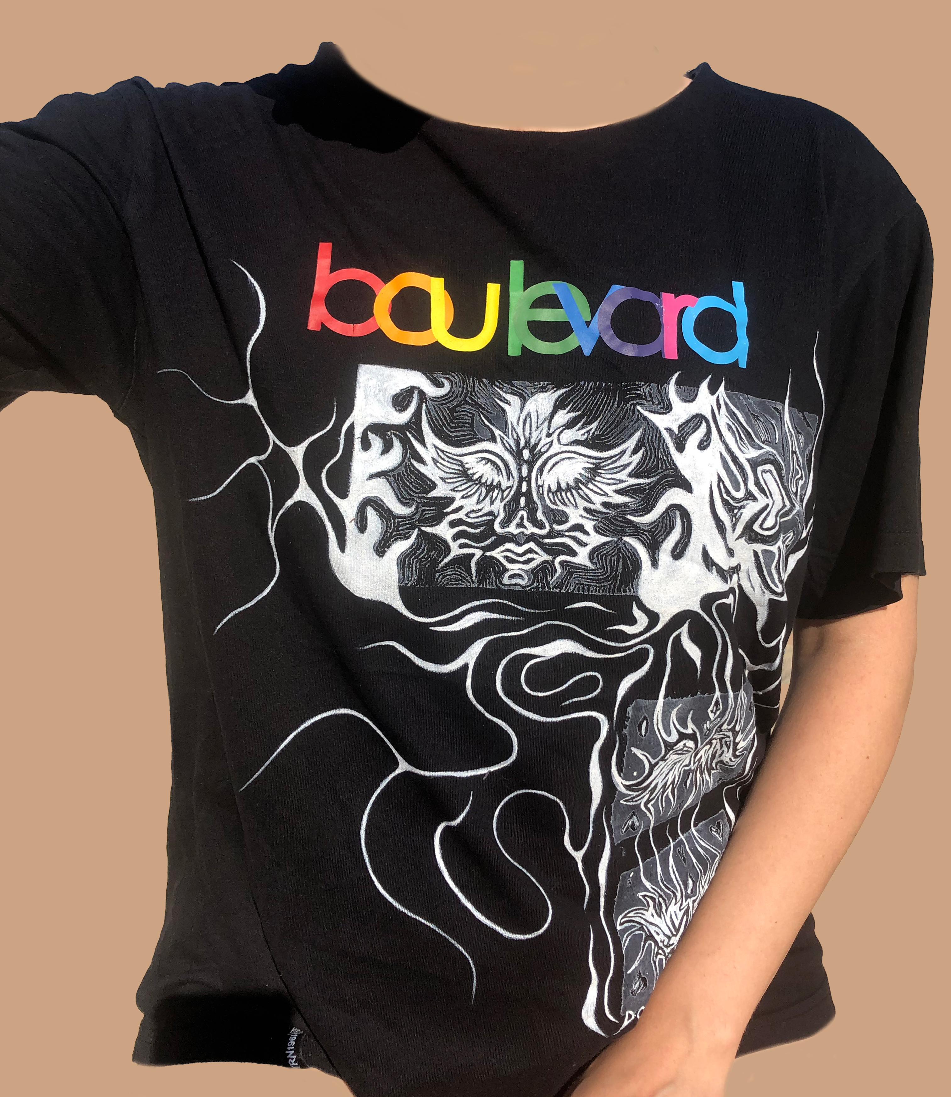 Hand-painted Black T-shirt, Unisex, Upcycled, One of a kind, photo 2