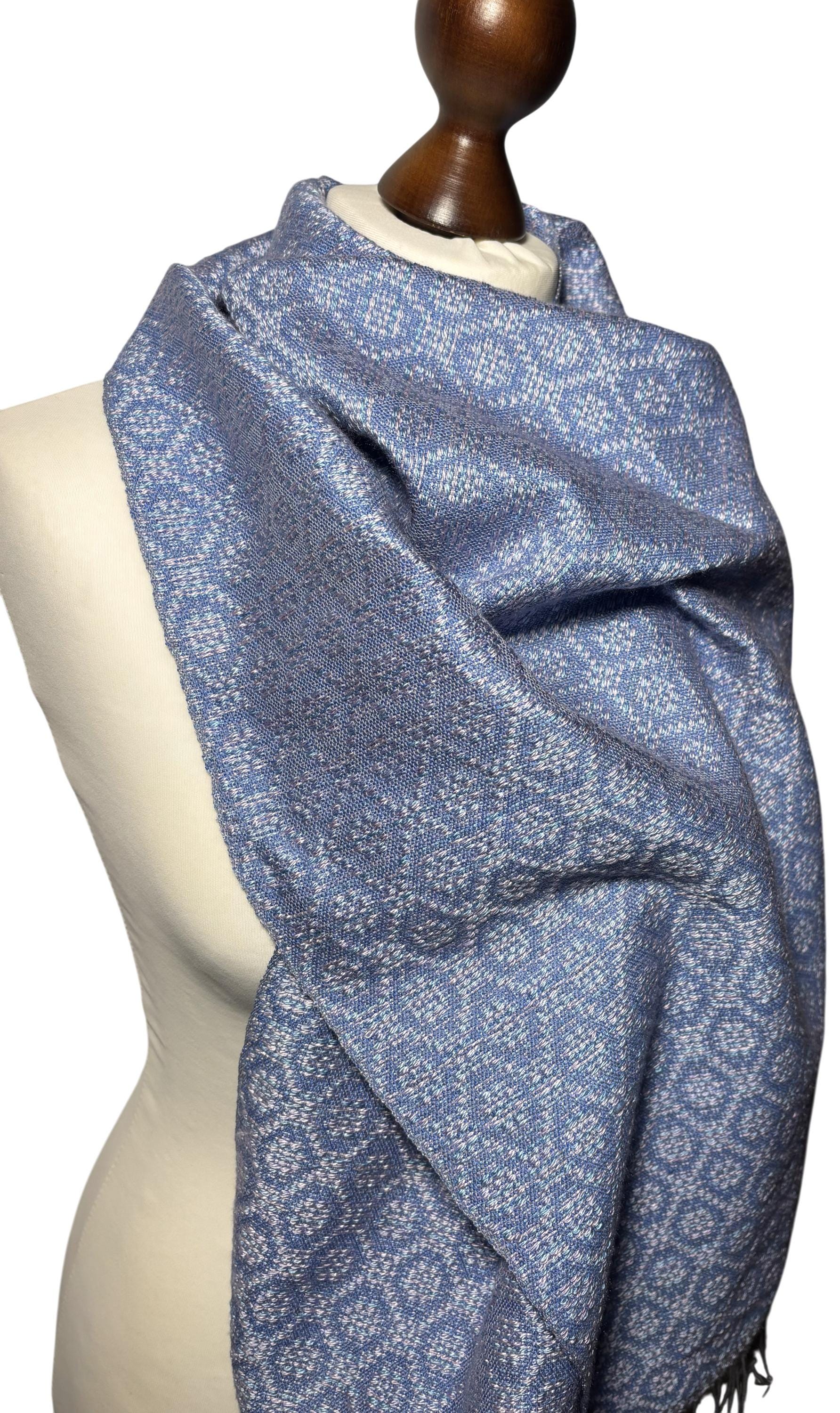 Personizable Cornflower Blue Handwoven Silk Shawl – Oversized Silk Blanket Scarf & Luxury Wrap, photo 3