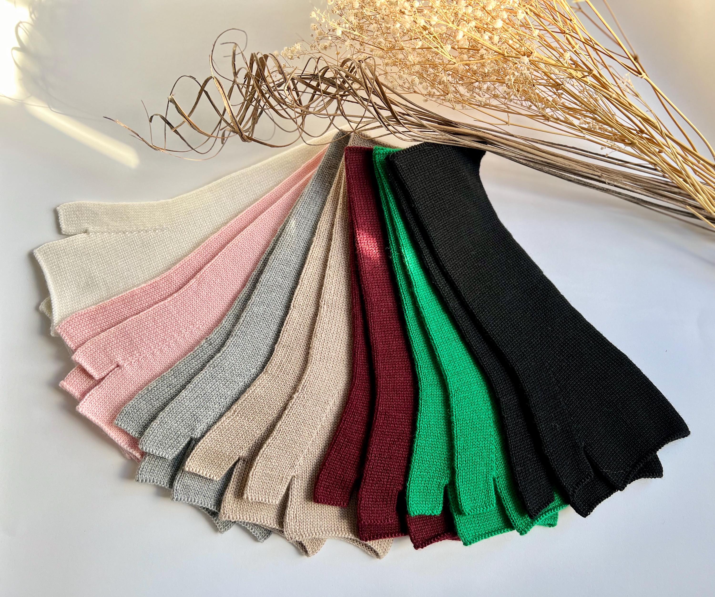 Fingerless gloves unisex, seamless separated thumb, soft & cozy Handmade Wrist Warmers