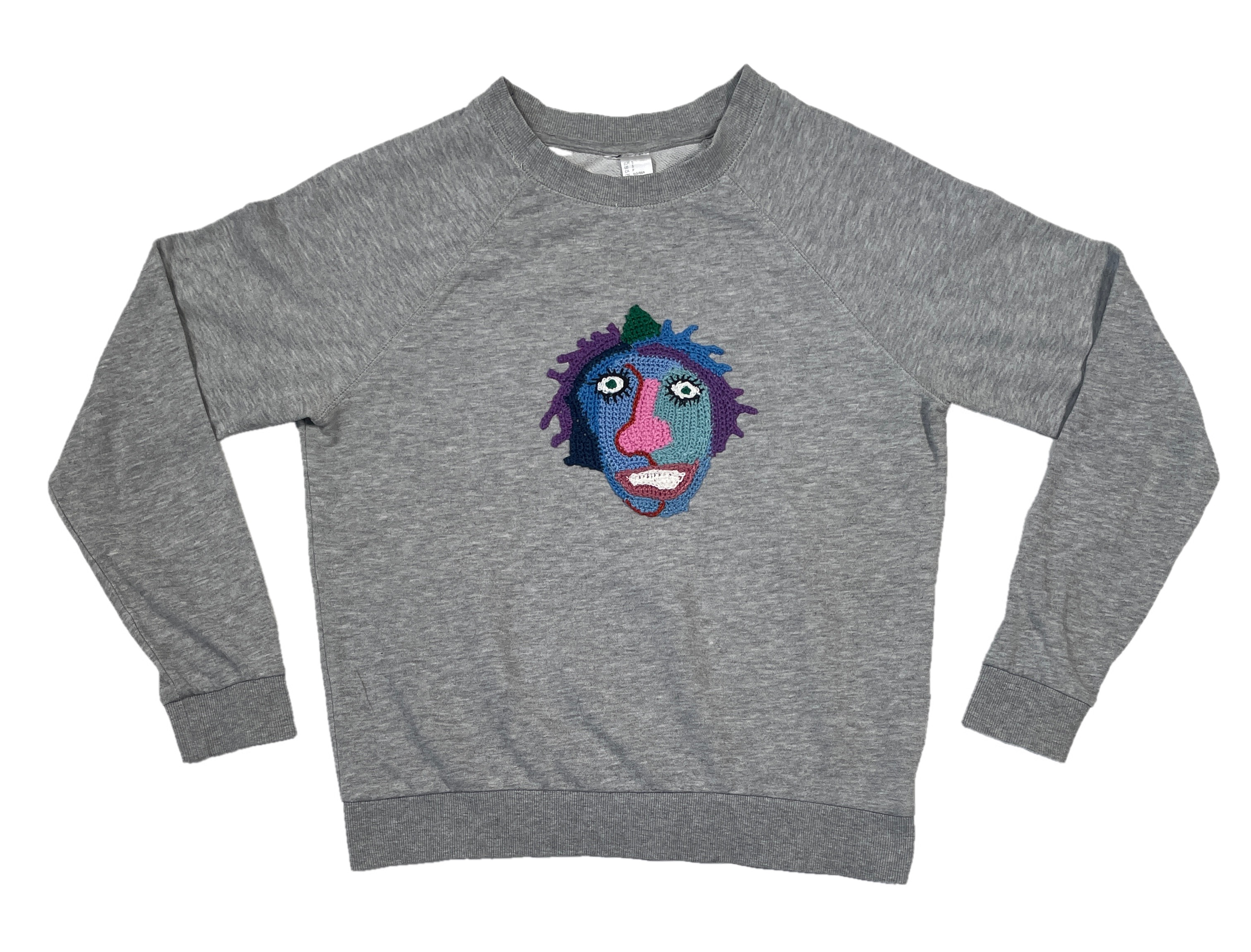 Wear A Smile, upcycled sweatshirt with crochet decor, grey, size S.