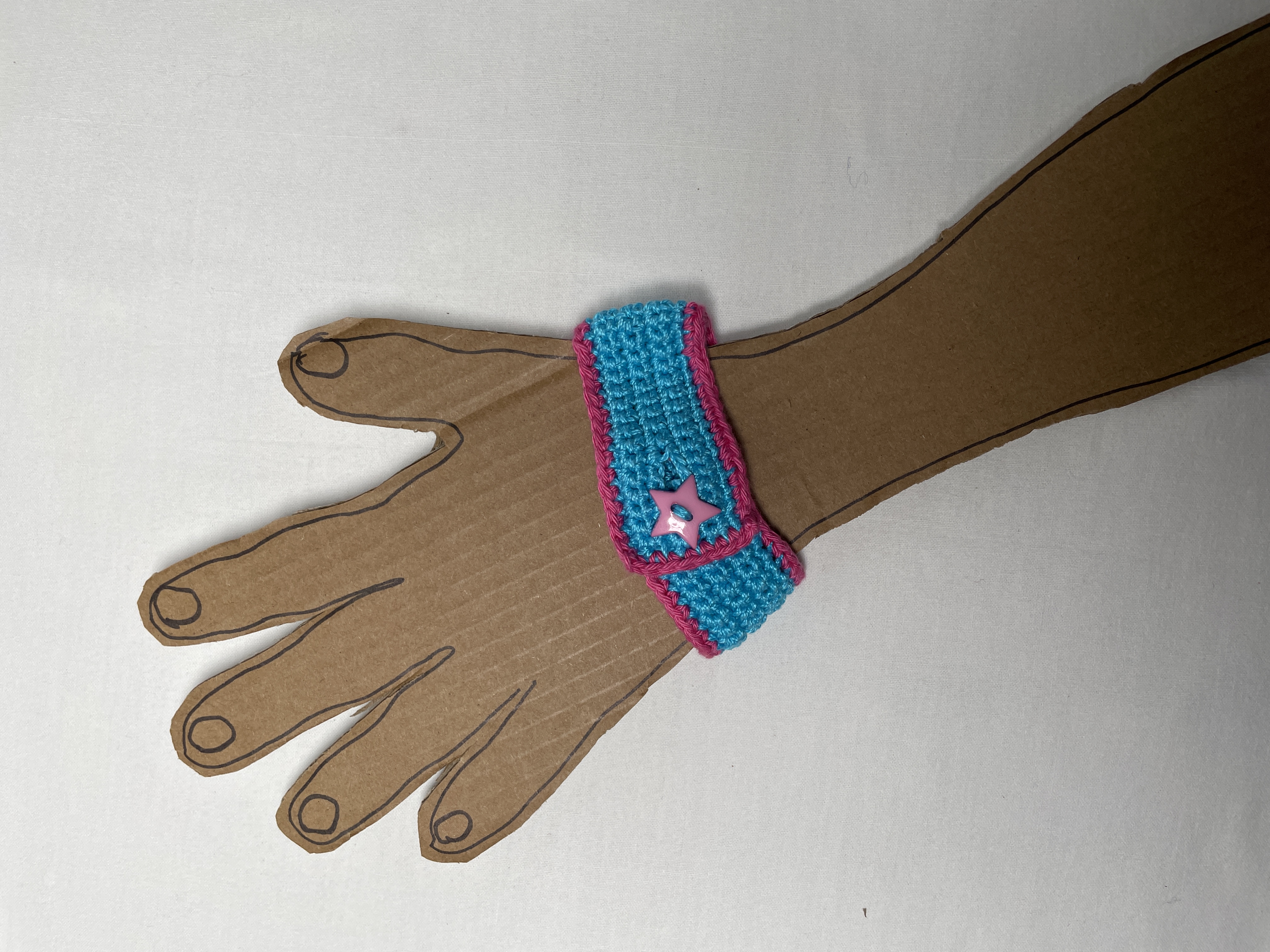 Crochet wristband, turquoise and pink, photo 3