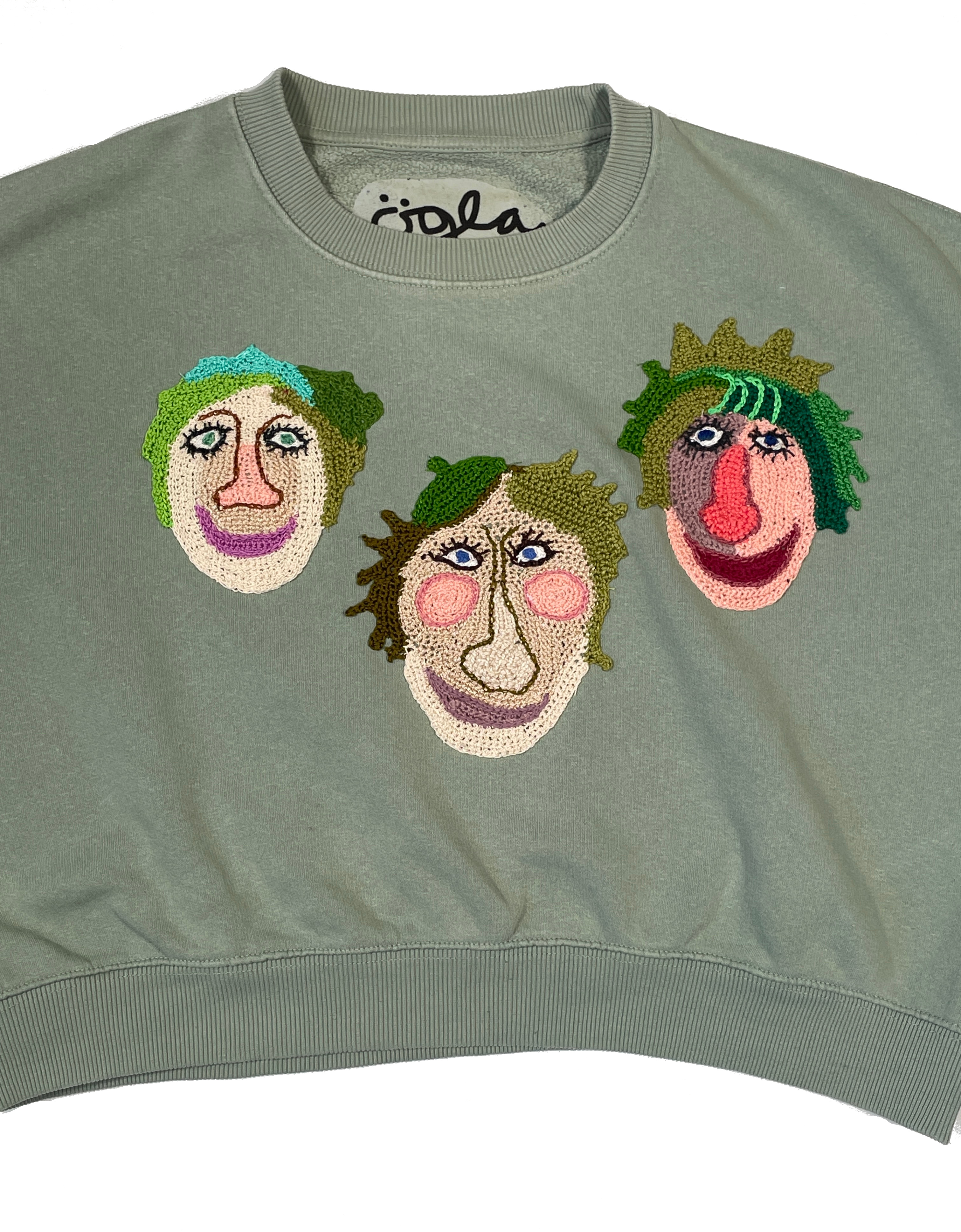 Wear A Smile, upcycled sweatshirt with crochet decor, soft green, size  M/L., photo 4