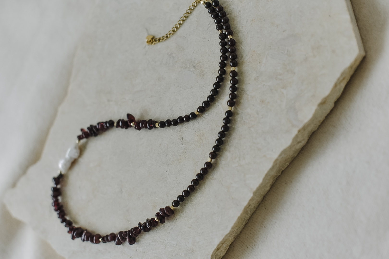 Garnet and Pearls necklace, photo 3