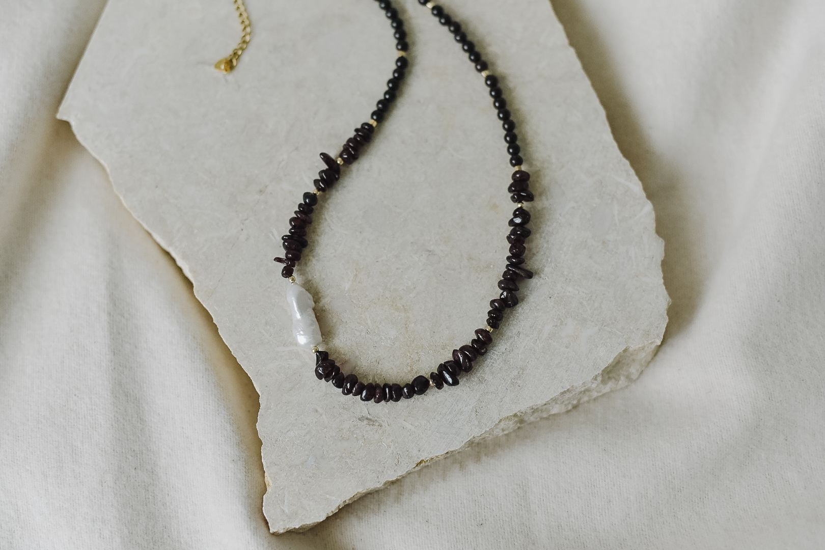 Garnet and Pearls necklace, photo 4