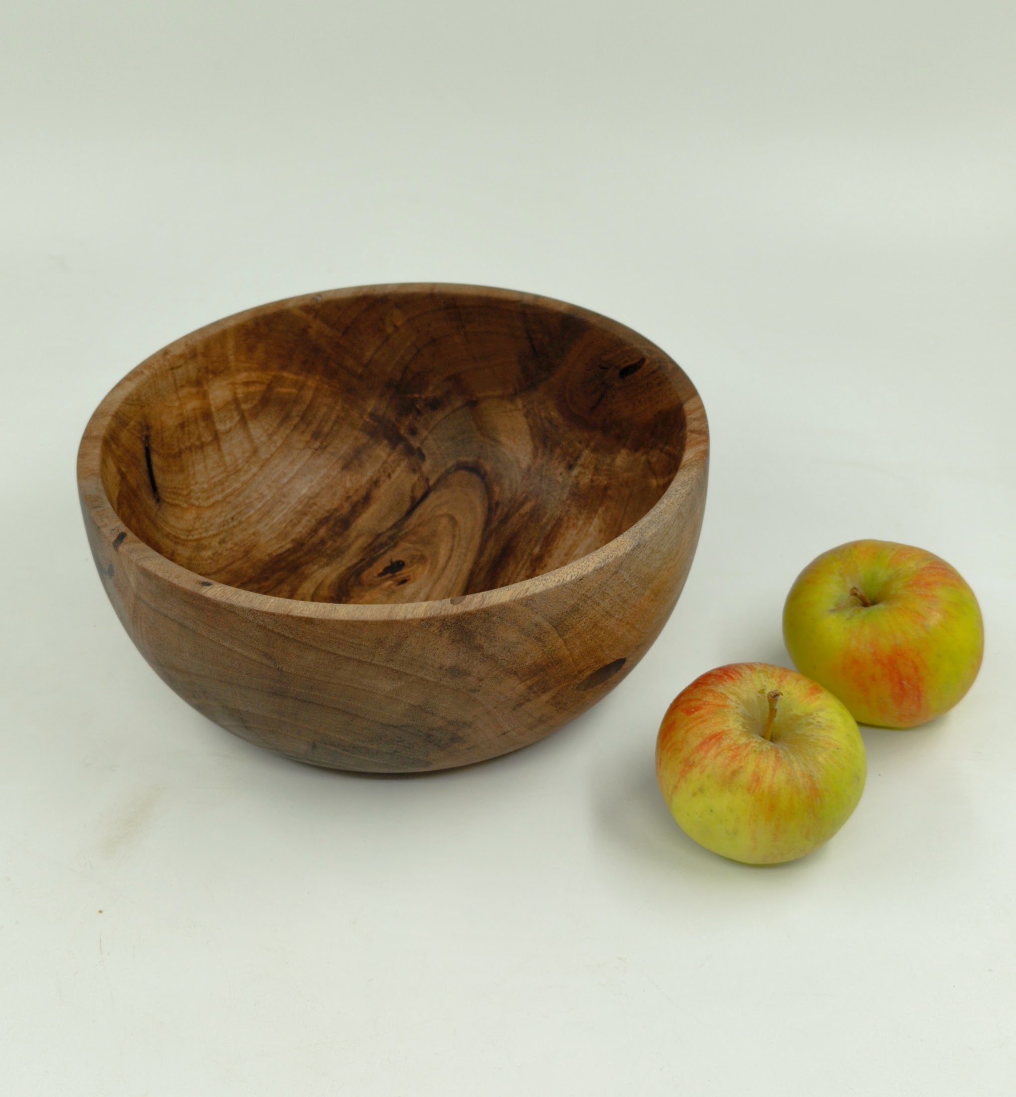Walnut wooden bowl, handmade, 225mm diameter, epoxy filled worm holes, photo 4