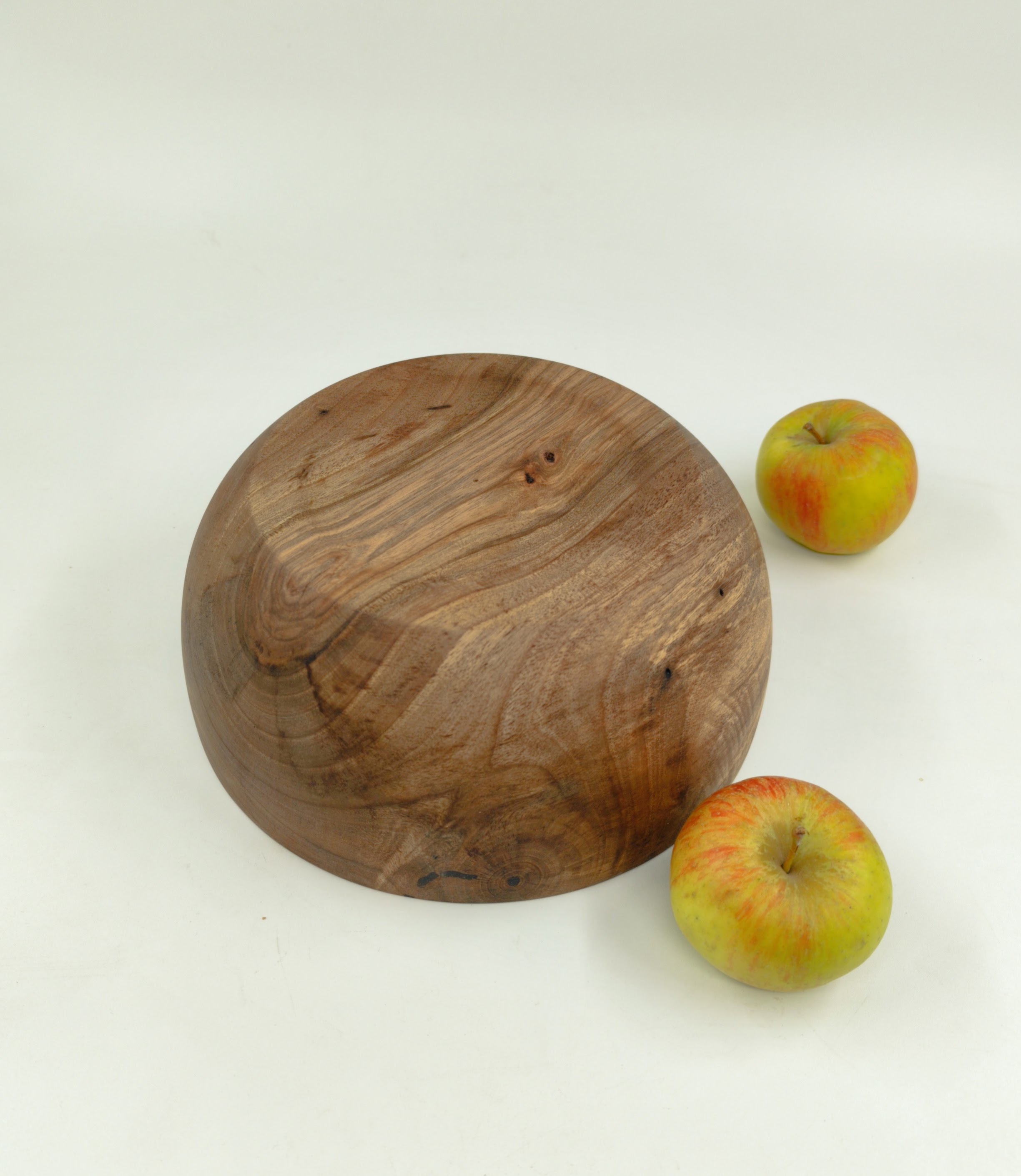 Walnut wooden bowl, handmade, 225mm diameter, epoxy filled worm holes, photo 6