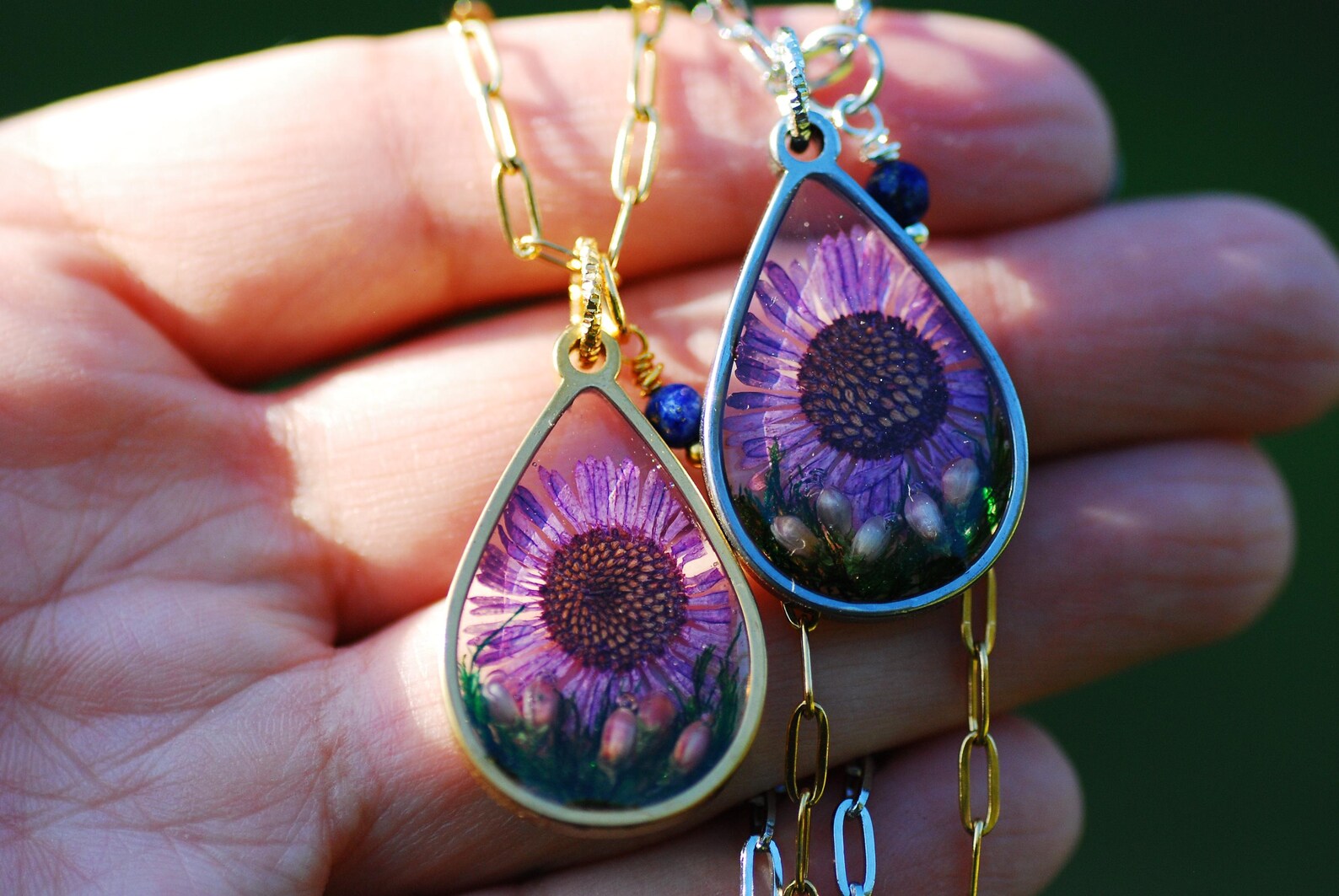 Botanical Resin Necklace - September Aster &amp; Lapis Pendant, photo 6