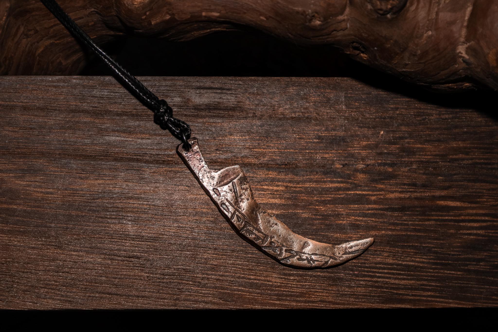 Talon Bronze Pendant, Hand Forged from Steel - Cast in Bronze, Dark Fantasy Talisman, photo 5