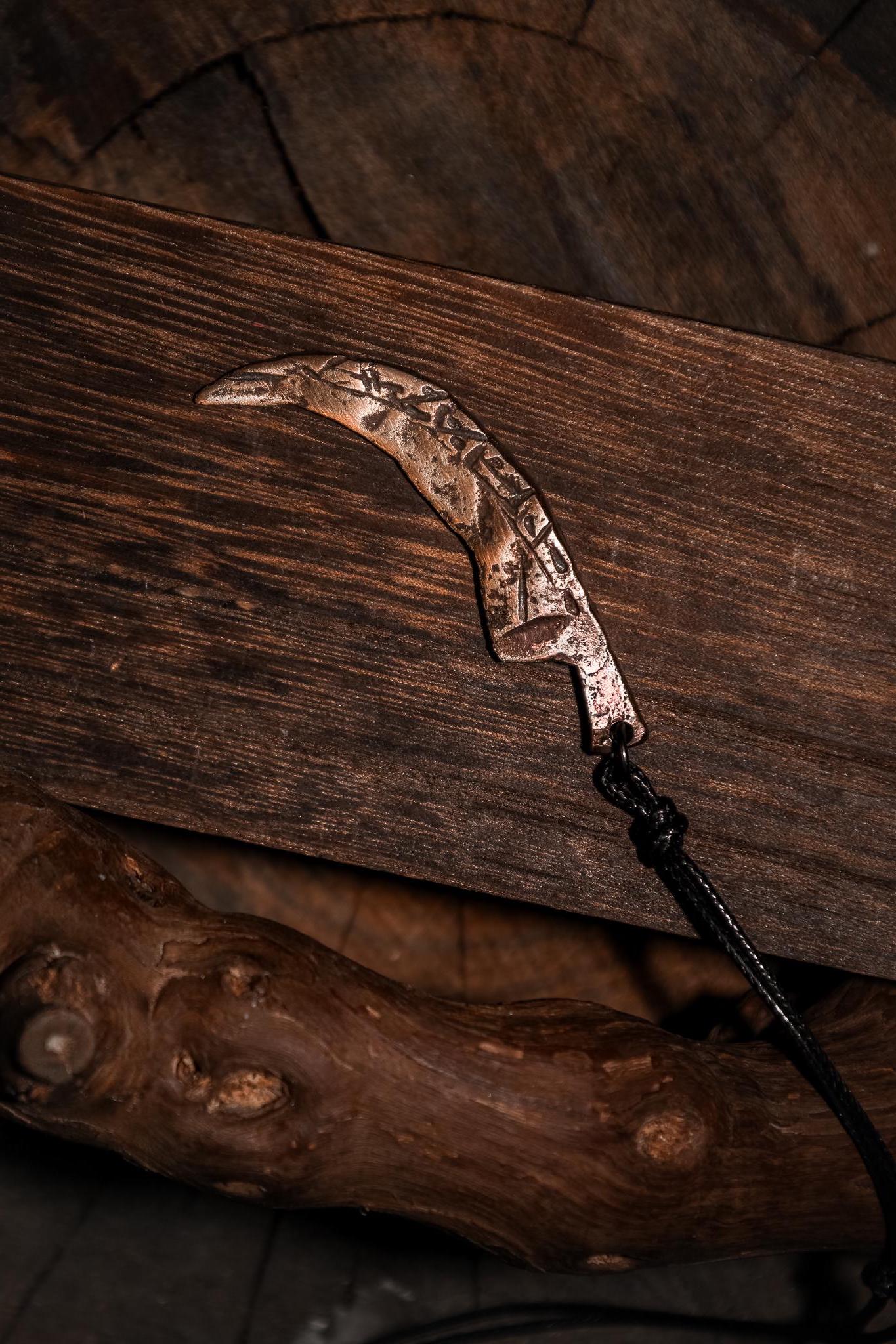 Talon Bronze Pendant, Hand Forged from Steel - Cast in Bronze, Dark Fantasy Talisman