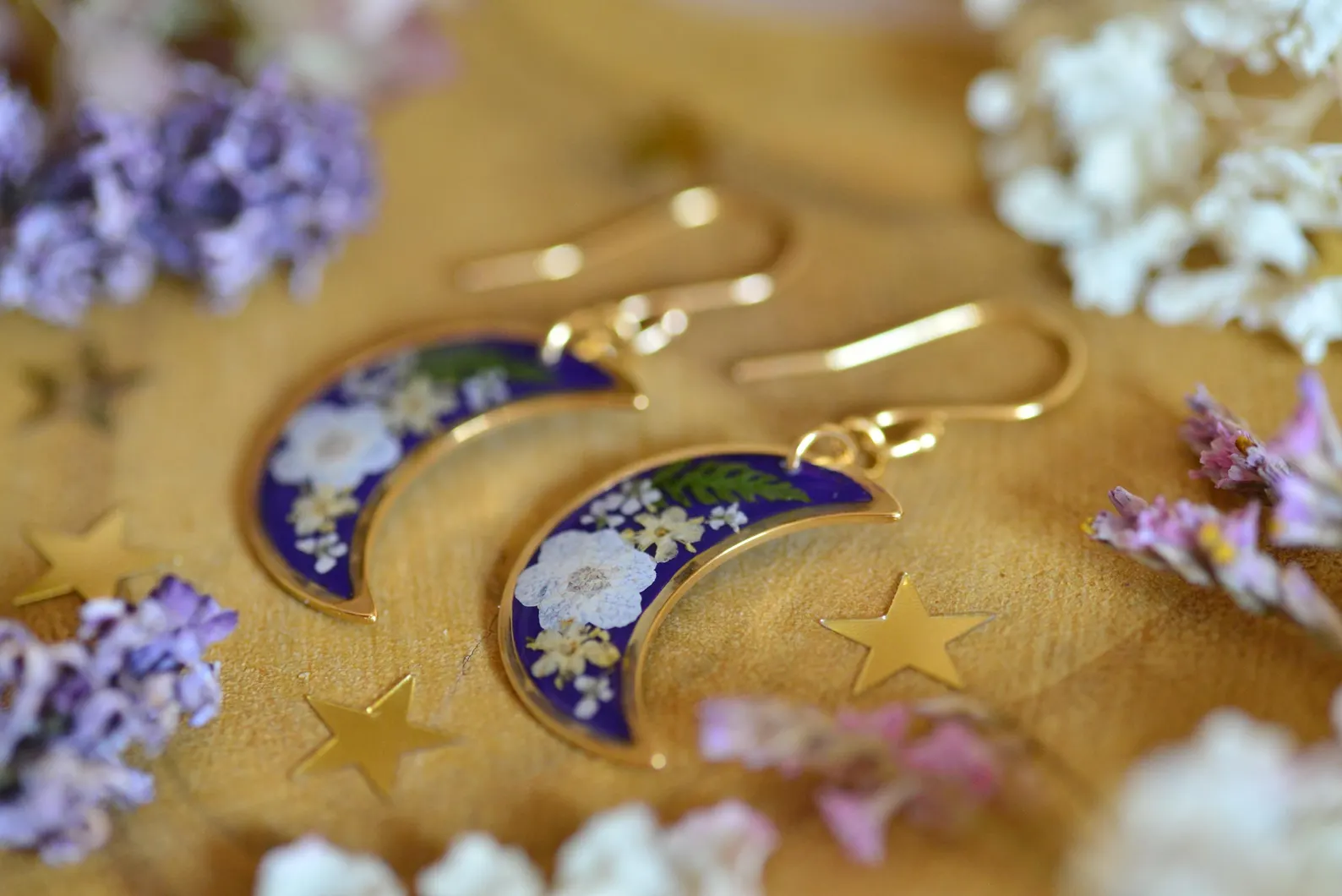 Botanical Resin Earrings - Celestial Moon Wildflower Hooks, photo 2