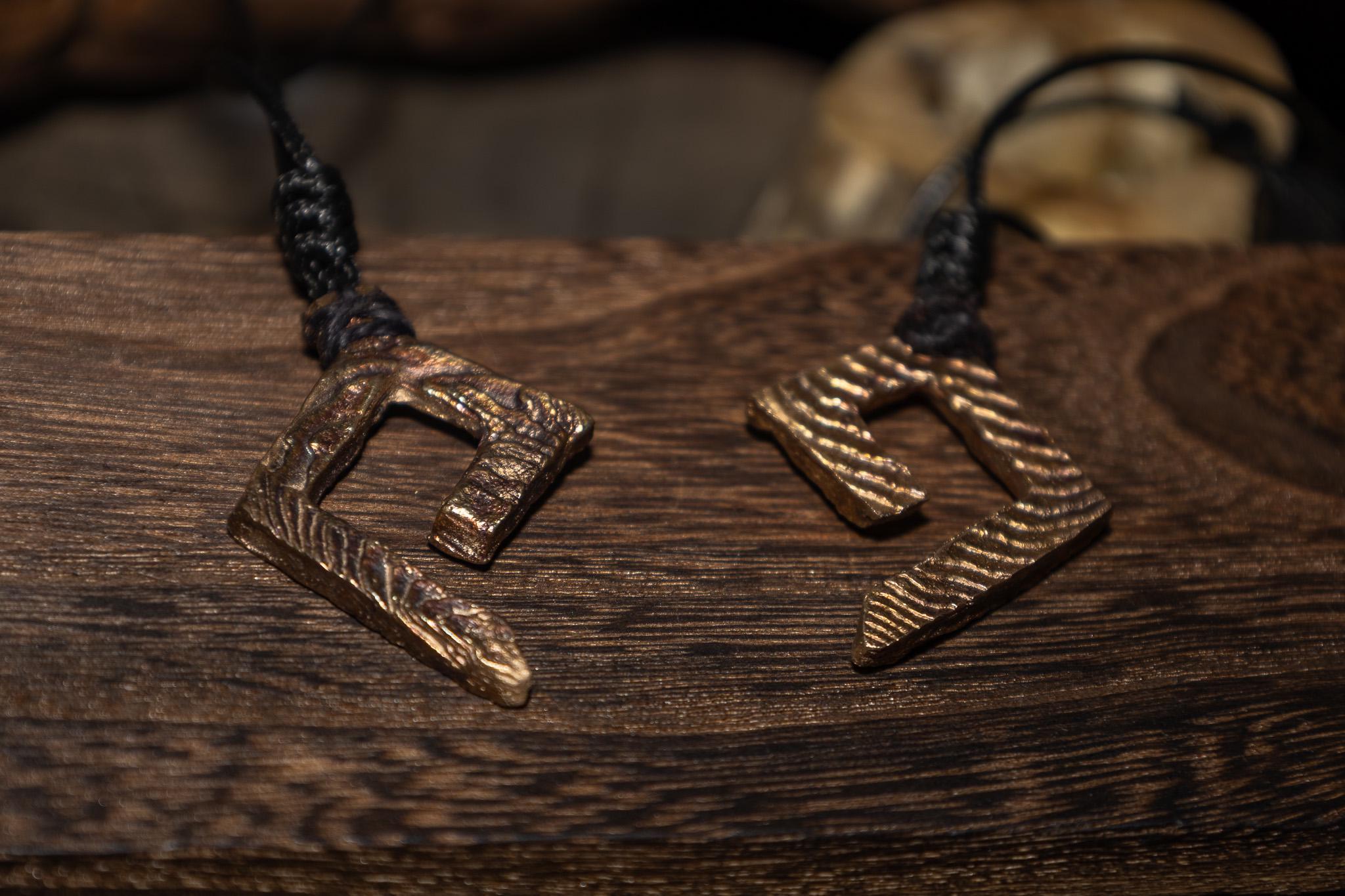 Attentus - Handmade Bronze Artifact, Dark Fantasy Talisman, Ward, photo 5