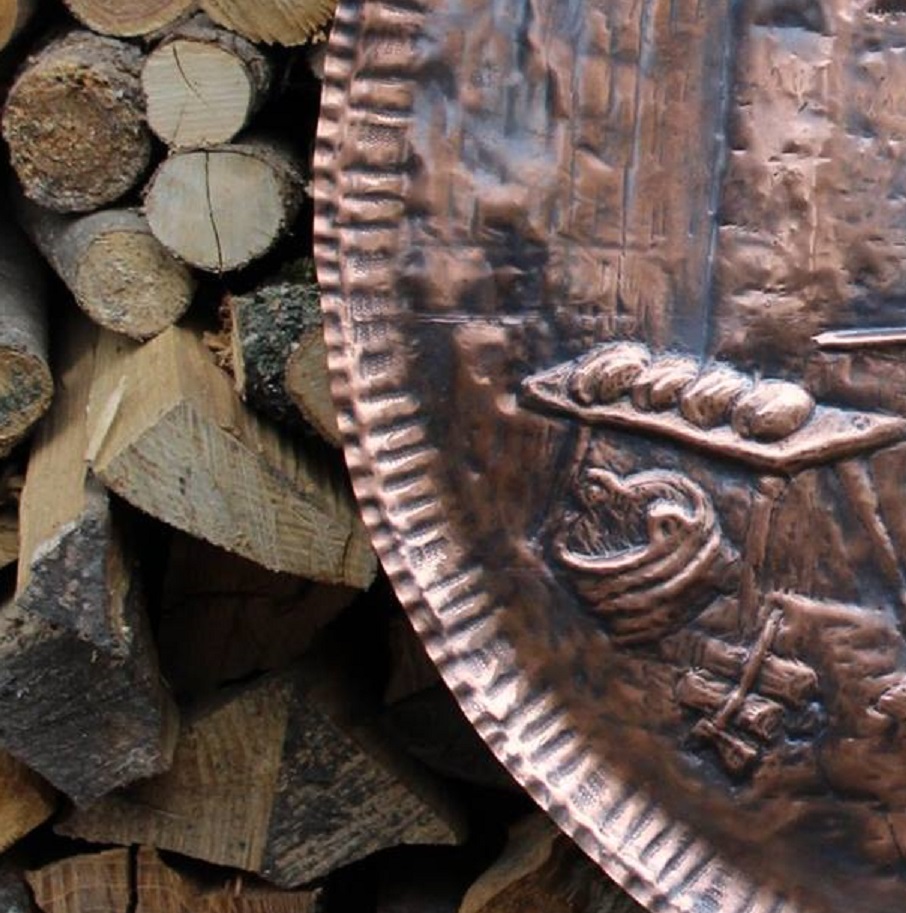 Unique Copper Bas‑Relief – Traditional Bakery Scene, Handmade, photo 3