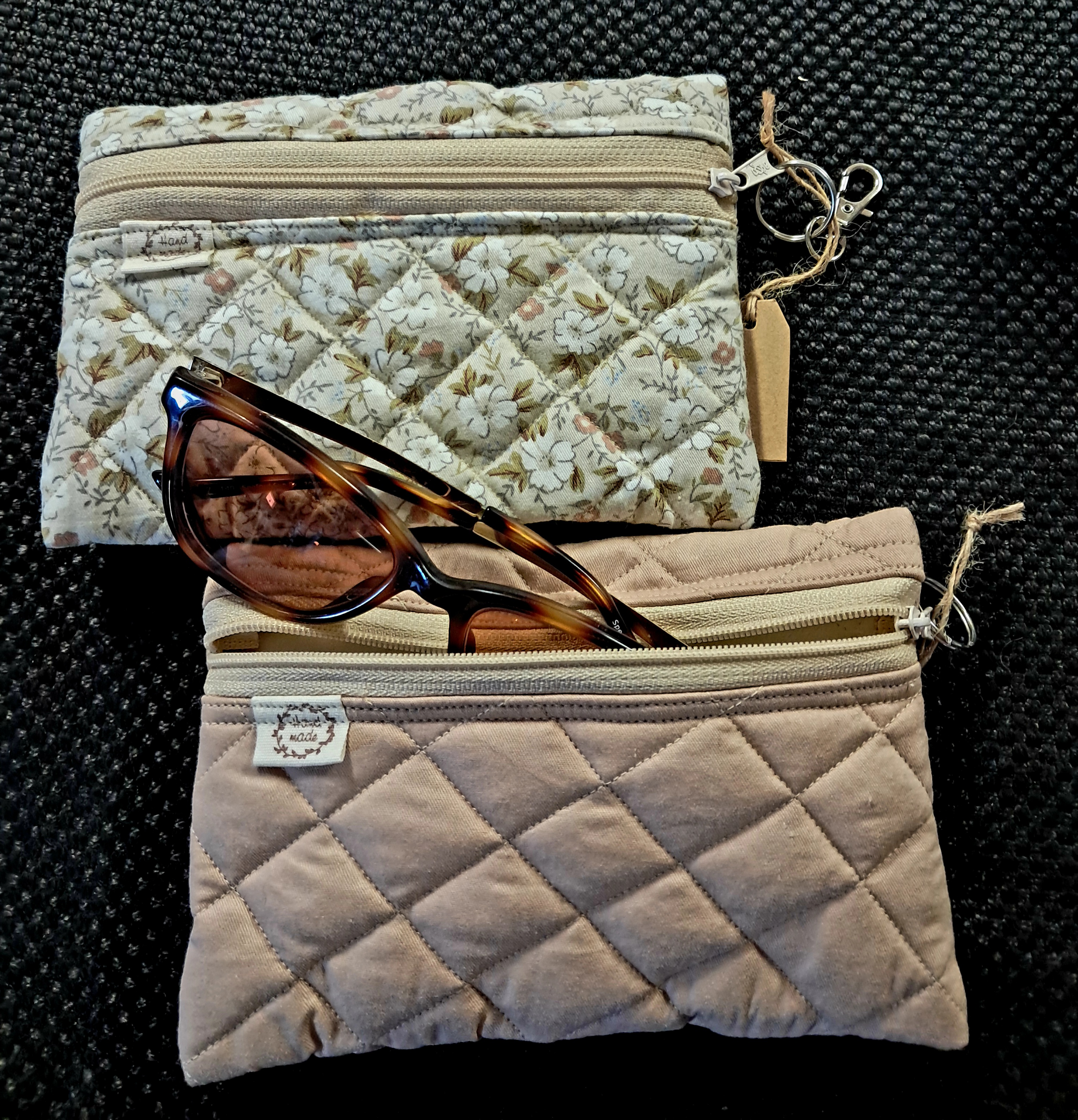 pack of 2 quilted Sunglass case