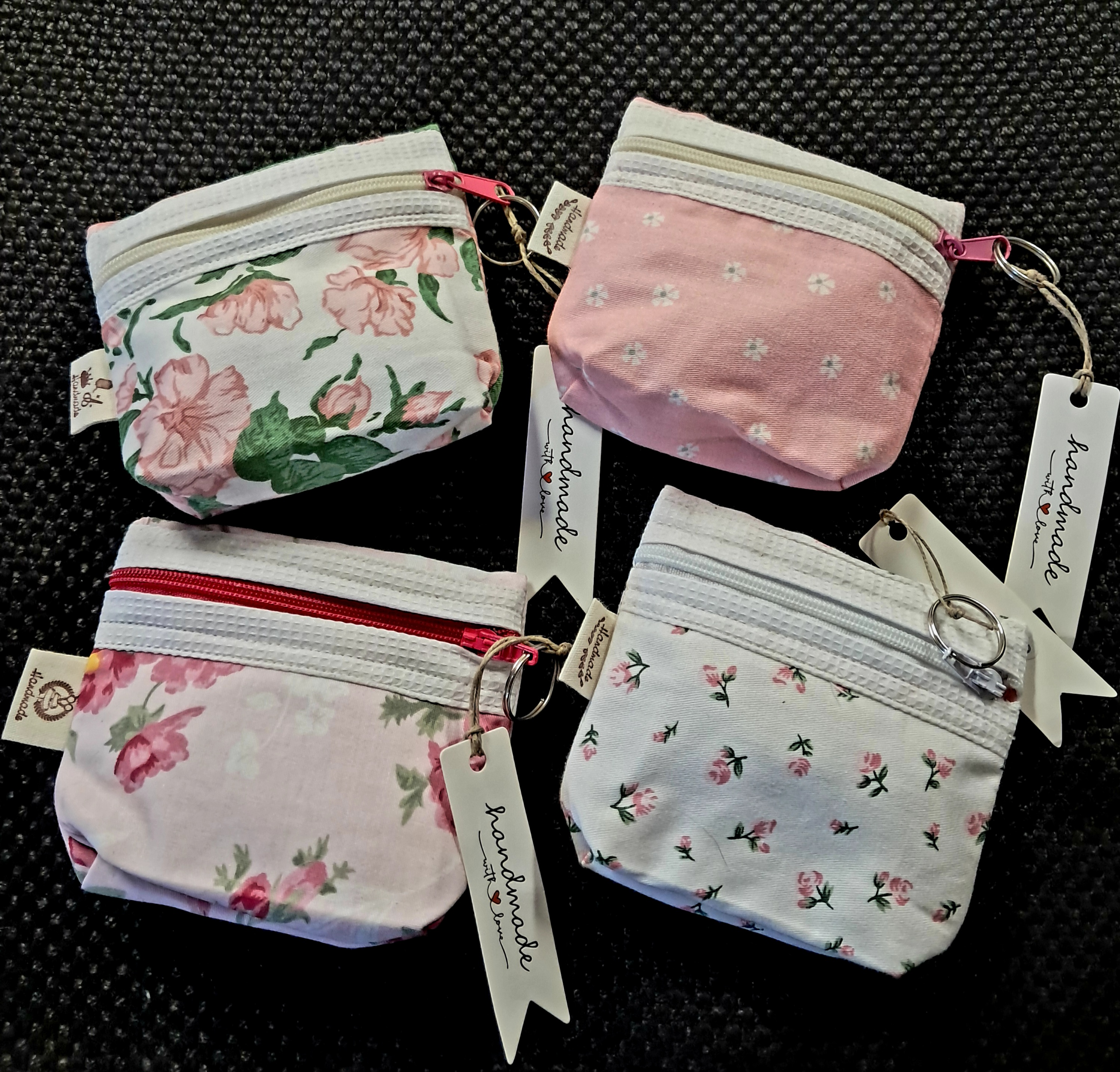 Pack of 4 purses