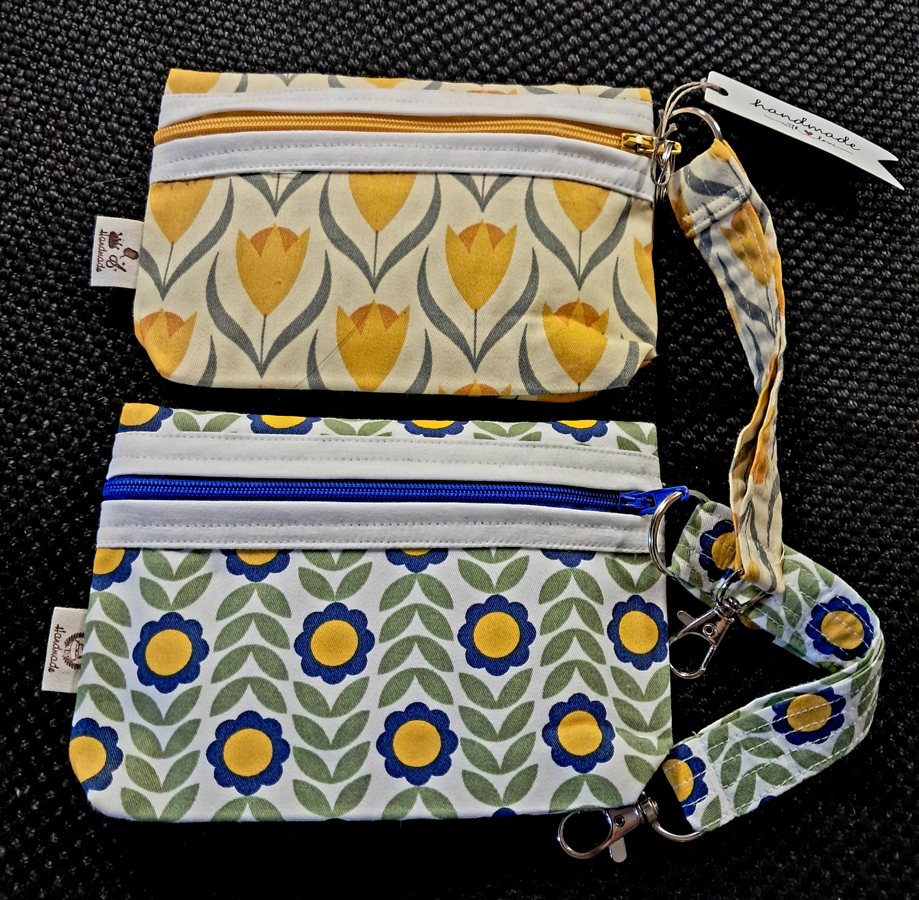 Pack of 2 make up bags