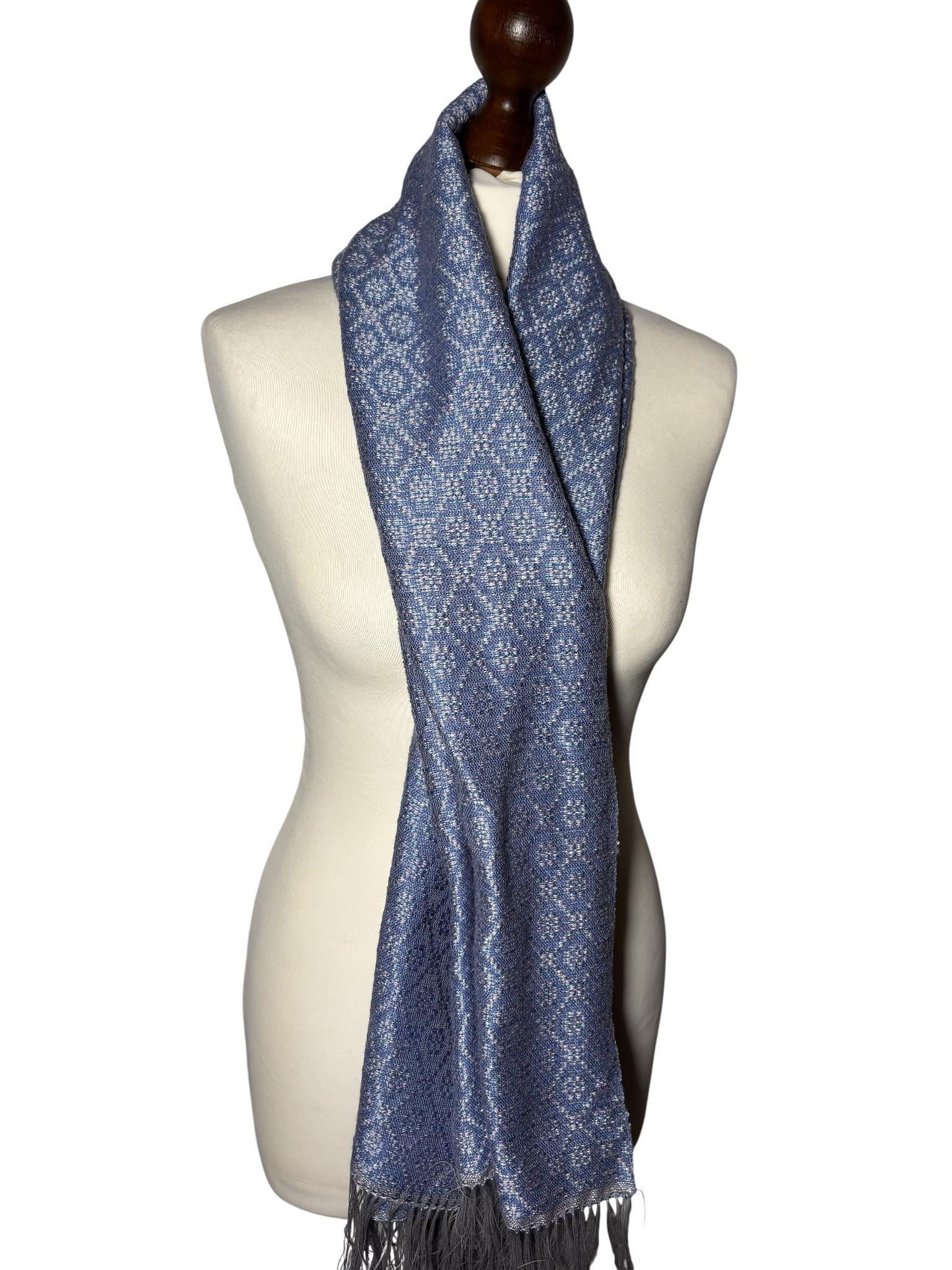 Personizable Cornflower Blue Handwoven Silk Shawl – Oversized Silk Blanket Scarf & Luxury Wrap, photo 6