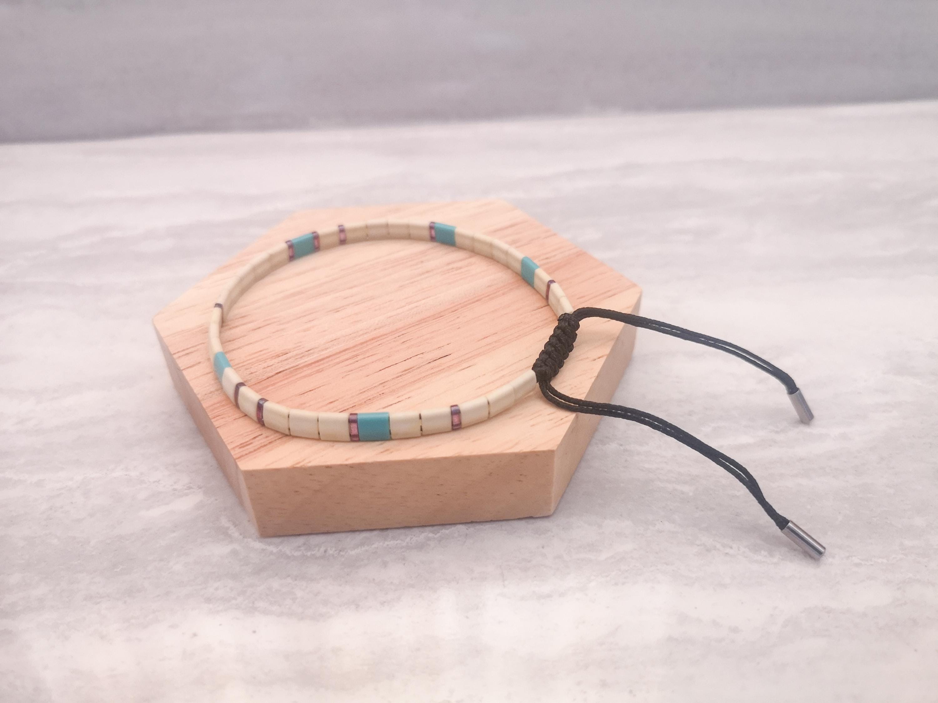 Beaded bracelet, unisex ivory glass beads bracelet, photo 4
